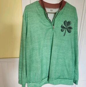 St. Patrick's Day Long Sleeve  Pullover Zip Down Shirt.  Men's XL.